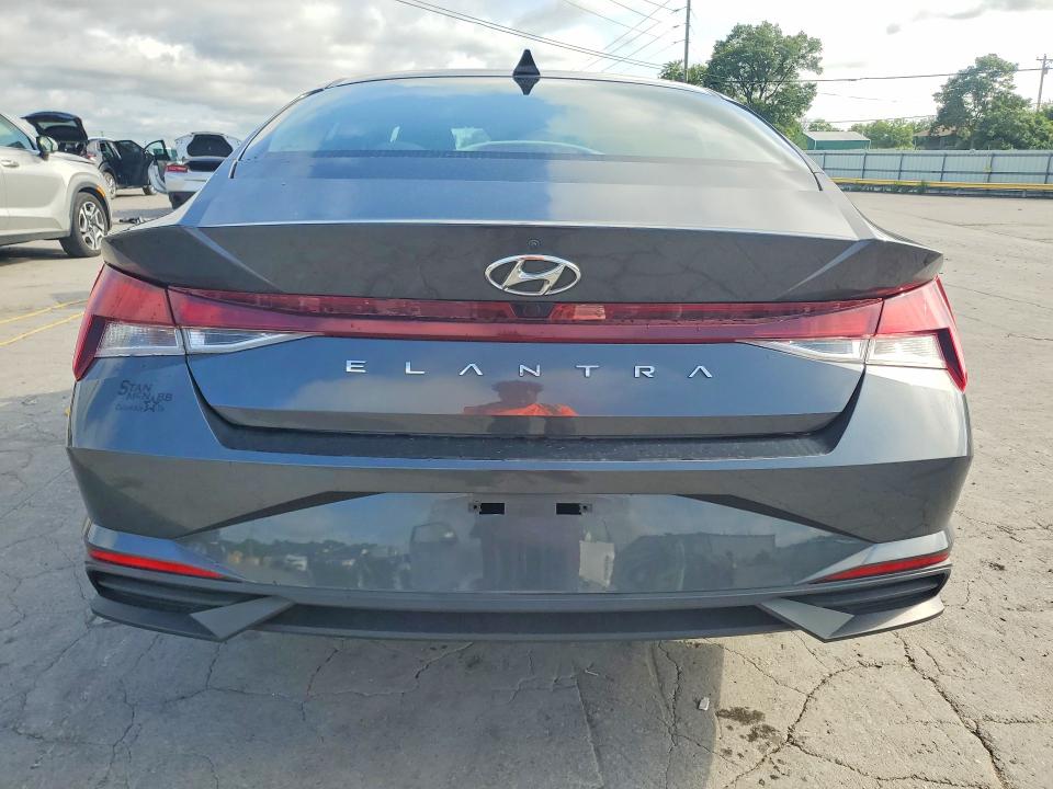 Продажа на аукционе авто 2022 Hyundai Elantra, vin: 5NPLM4AG1NH071013, номер лота: 61809166