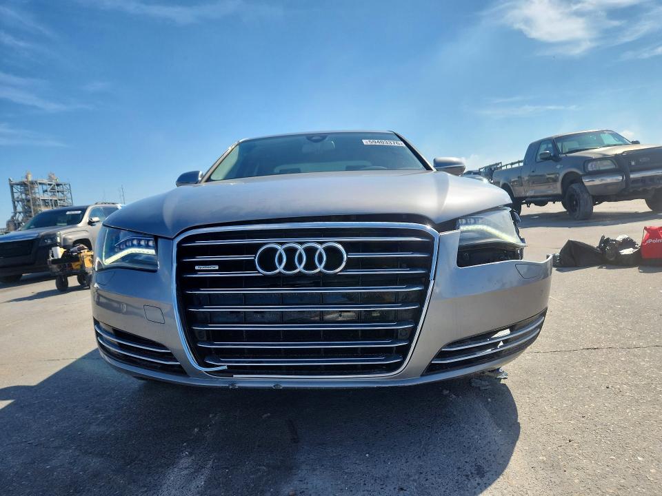 2013 Audi A8 მანქანა იყიდება აუქციონზე, vin: WAUAGAFD7DN030439, აუქციონის ნომერი: 59403376