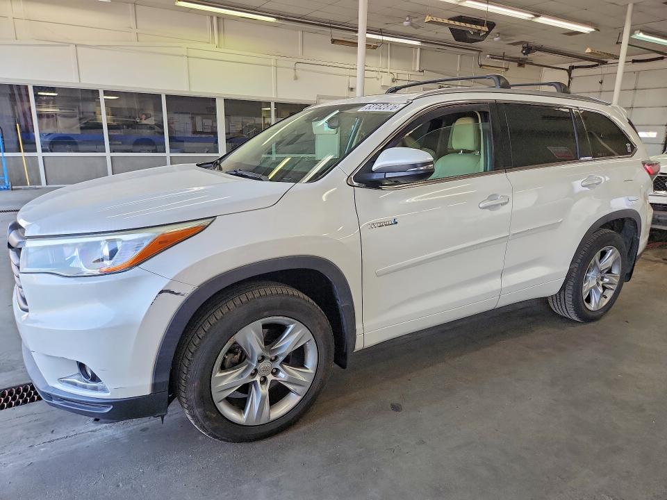 Auction sale of the 2015 Toyota Highlander Hybrid, vin: 5TDDCRFH4FS009204, lot number: 63182876