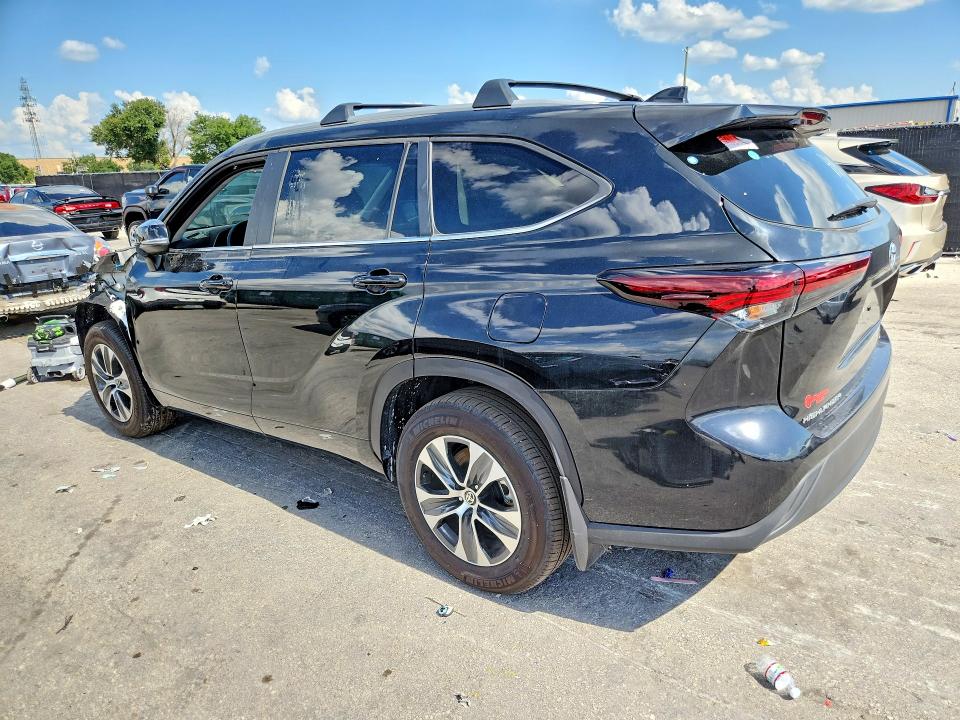 Продаж на аукціоні авто 2025 Toyota Highlander, vin: 5TDKDRAH4SS557578, номер лоту: 59916296