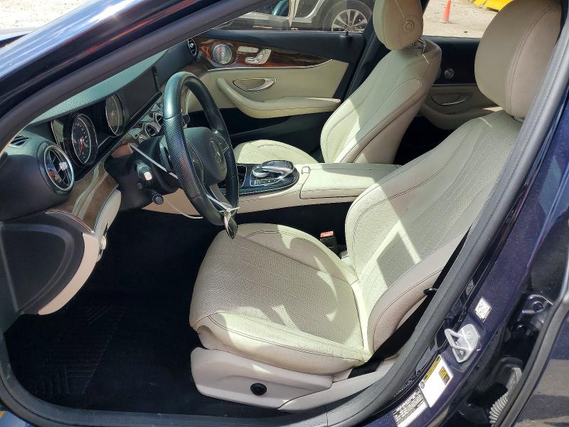 62233856 :رقم المزاد ، WDDZF4JB5JA390768 vin ، 2018 Mercedes-benz E مزاد بيع