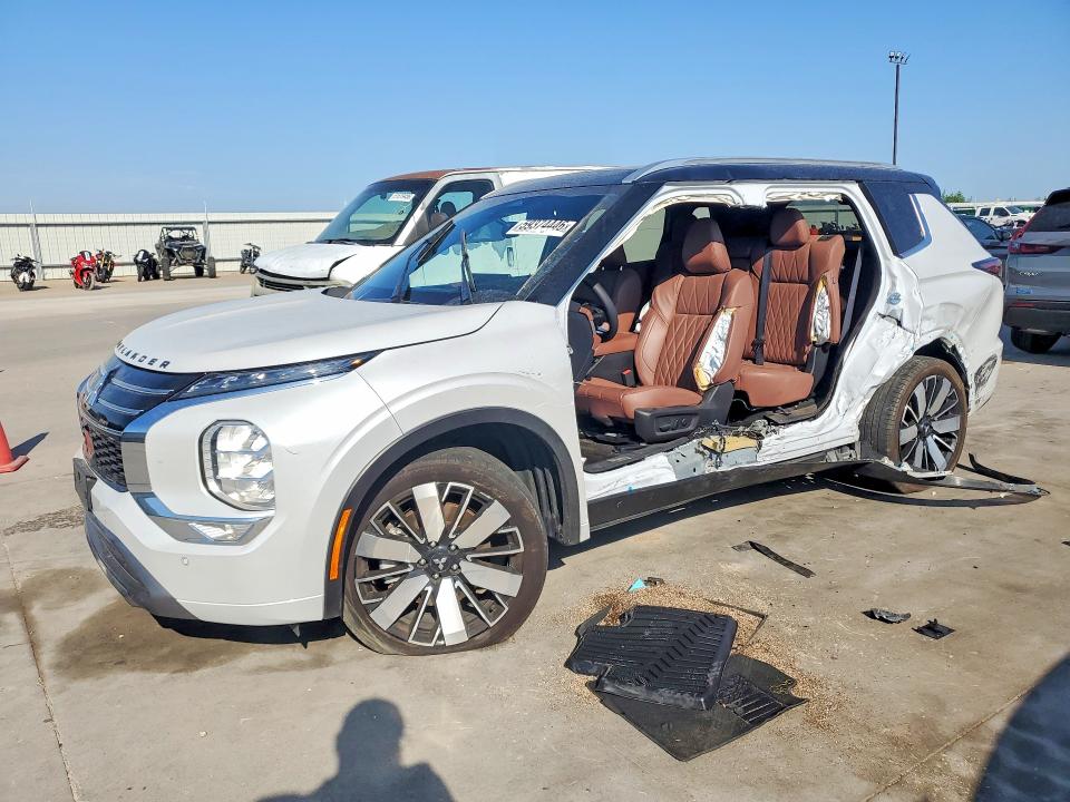 Продажа на аукционе авто 2025 Mitsubishi Outlander, vin: JA4J3WA81SZ038493, номер лота: 59374446