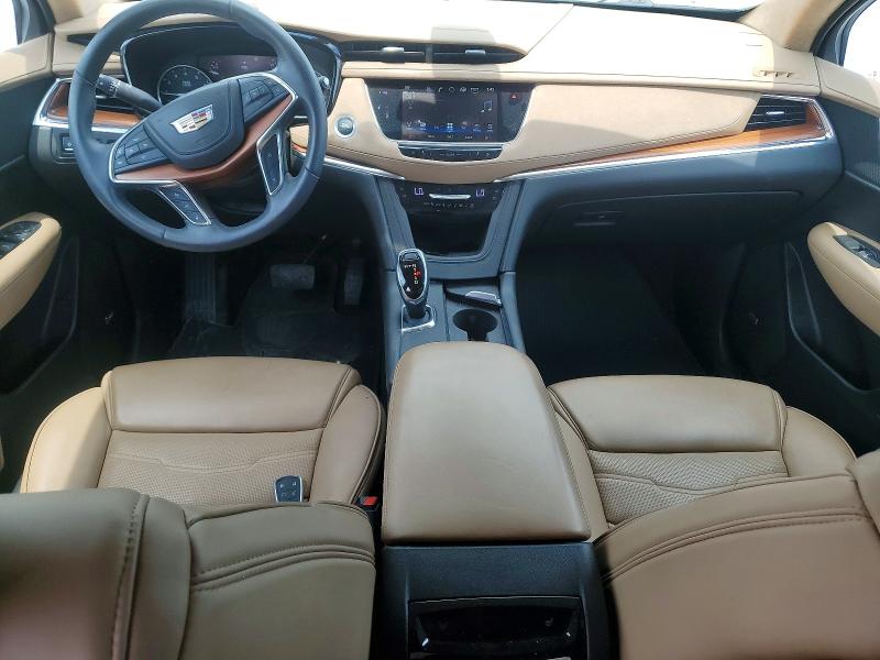 60642236 :رقم المزاد ، 1GYKNGRS4JZ107325 vin ، 2018 Cadillac Xt5 مزاد بيع