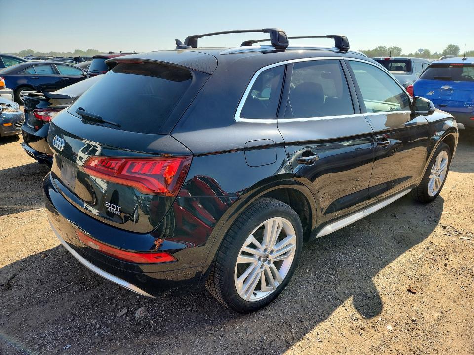 60211056 :رقم المزاد ، WA1BNAFYXJ2148394 vin ، 2018 Audi Q5 مزاد بيع