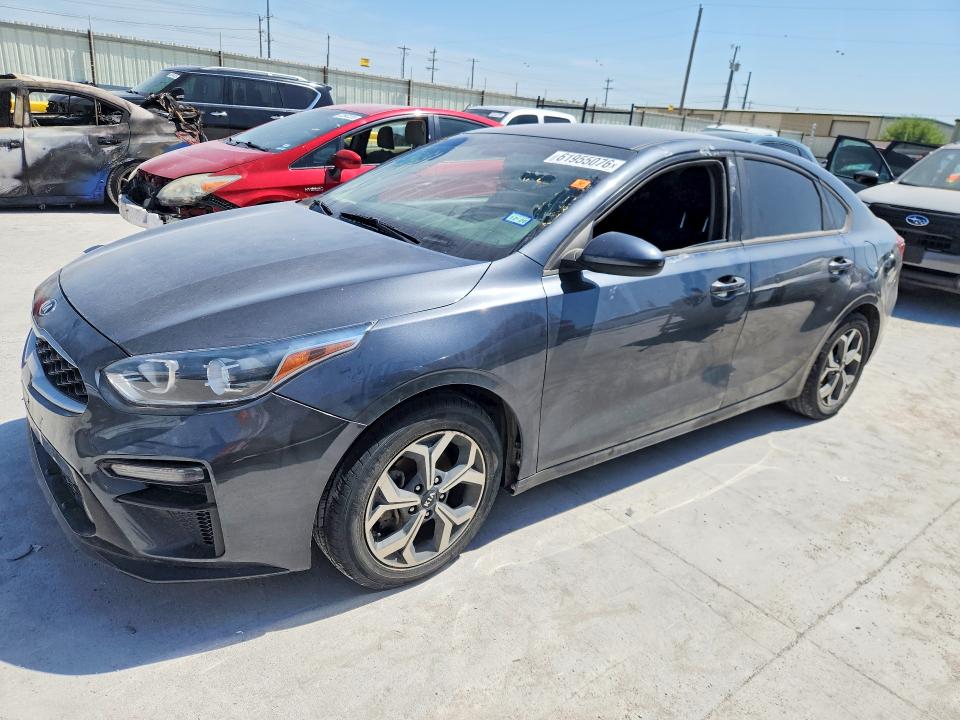 61955076 :رقم المزاد ، 3KPF24AD0ME331266 vin ، 2021 Kia Forte مزاد بيع