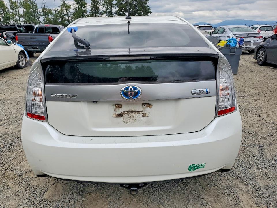 59721786 :رقم المزاد ، JTDKN3DP1E3056733 vin ، 2014 Toyota Prius Plug-in Hybrid مزاد بيع