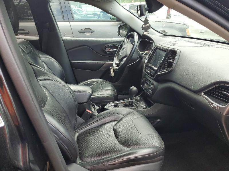 Продажа на аукционе авто 2019 Jeep Cherokee, vin: 1C4PJMDX5KD303619, номер лота: 58946526