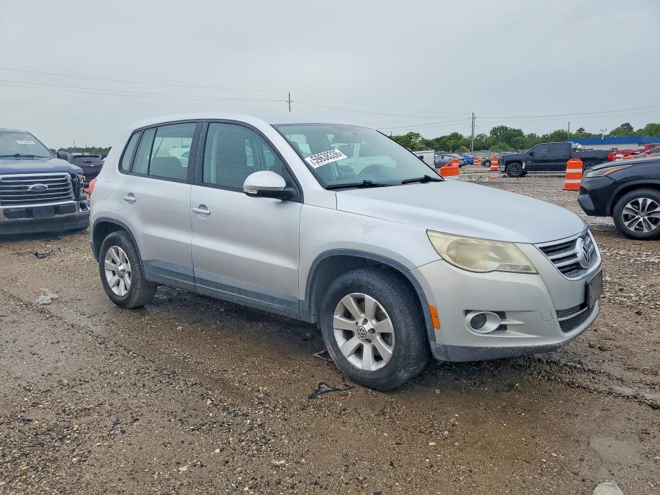 2009 Volkswagen Tiguan მანქანა იყიდება აუქციონზე, vin: WVGAV75N99W512817, აუქციონის ნომერი: 59638336