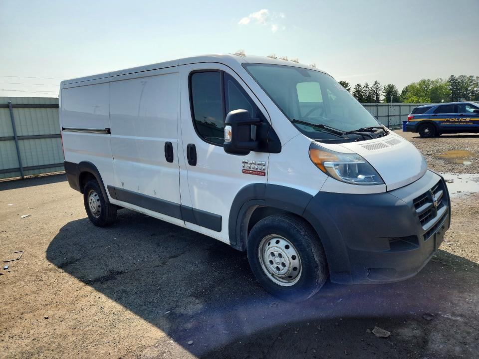 62261786 :رقم المزاد ، 3C6TRVAG5GE129940 vin ، 2016 Ram Promaster 1500 مزاد بيع
