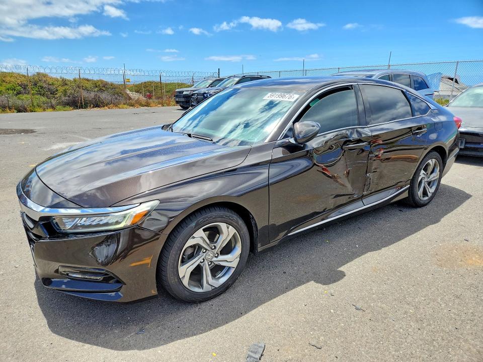 Auction sale of the 2018 Honda Accord, vin: 1HGCV1F4XJA076207, lot number: 59199676
