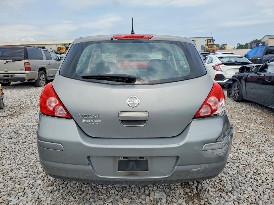 62403816 :رقم المزاد ، 3N1BC1CP9AL373365 vin ، 2010 Nissan Versa مزاد بيع