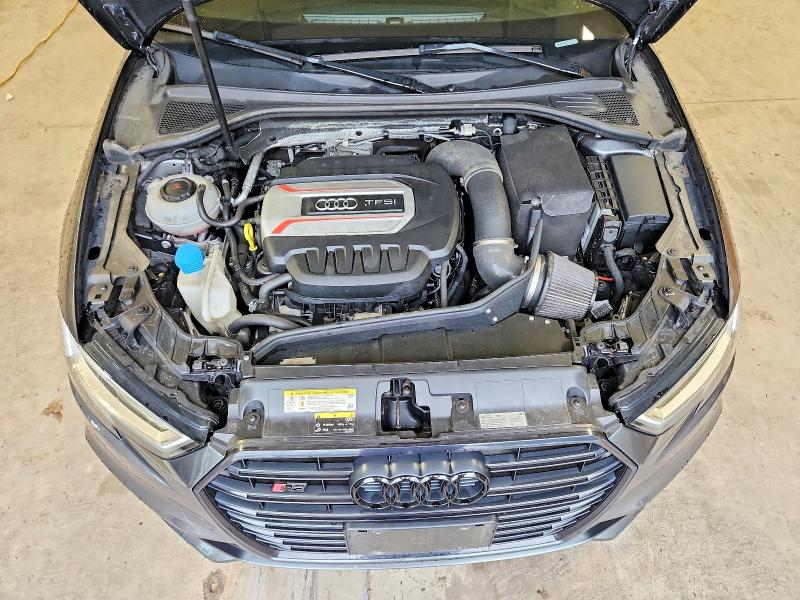 59794126 :رقم المزاد ، WAUB1GFF7J1033869 vin ، 2018 Audi S3 مزاد بيع