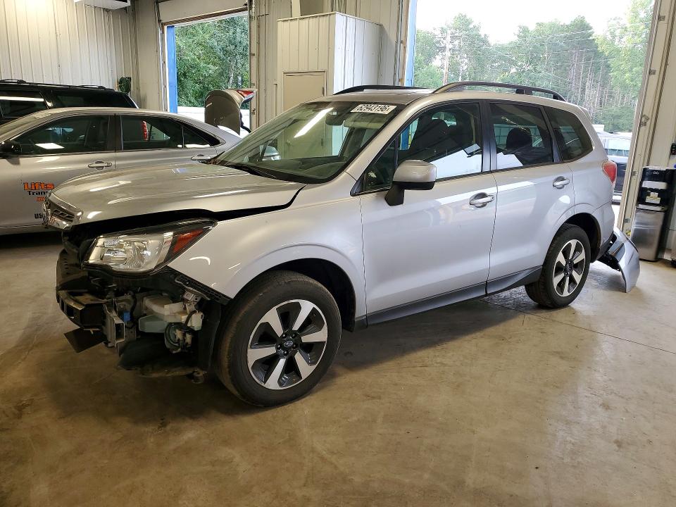 Продажа на аукционе авто 2017 Subaru Forester, vin: JF2SJAEC5HH585705, номер лота: 62943196