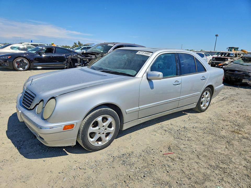 Auction sale of the 2002 Mercedes-benz E, vin: WDBJF65J52B412959, lot number: 62151666