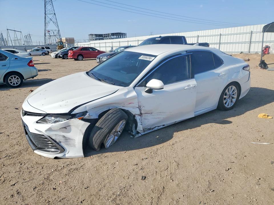 58996396 :رقم المزاد ، 4T1C11AK7RU195418 vin ، 2024 Toyota Camry مزاد بيع