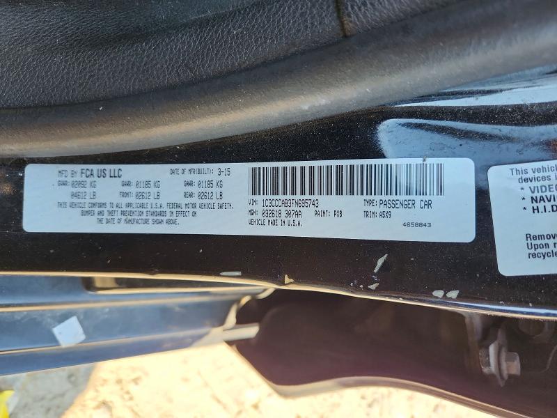 2015 Chrysler 200 მანქანა იყიდება აუქციონზე, vin: 1C3CCCAB3FN695743, აუქციონის ნომერი: 61351306