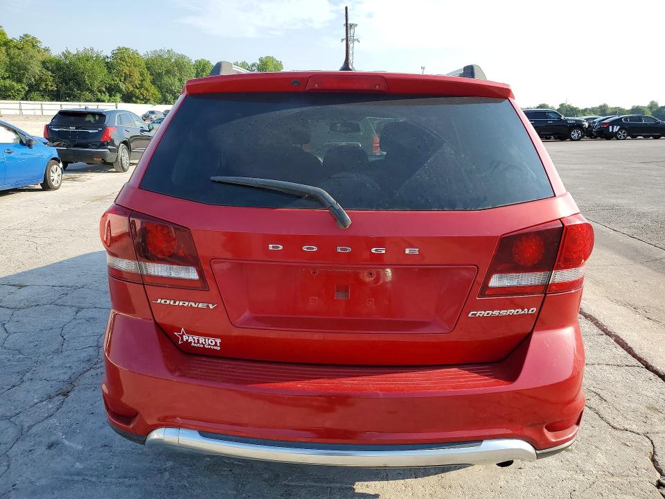 61011606 :رقم المزاد ، 3C4PDCGB9HT582285 vin ، 2017 Dodge Journey مزاد بيع