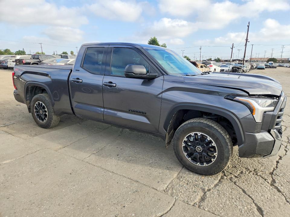 61622506 :رقم المزاد ، 5TFLA5DA7PX128392 vin ، 2023 Toyota Tundra مزاد بيع