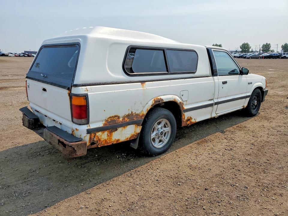 Продажа на аукционе авто 1993 Mazda B2200, vin: JM2UF2235P0387380, номер лота: 62236696