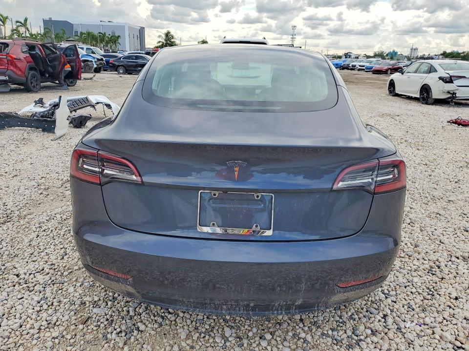 Продаж на аукціоні авто 2018 Tesla Model 3, vin: 5YJ3E1EA7JF123836, номер лоту: 62624666
