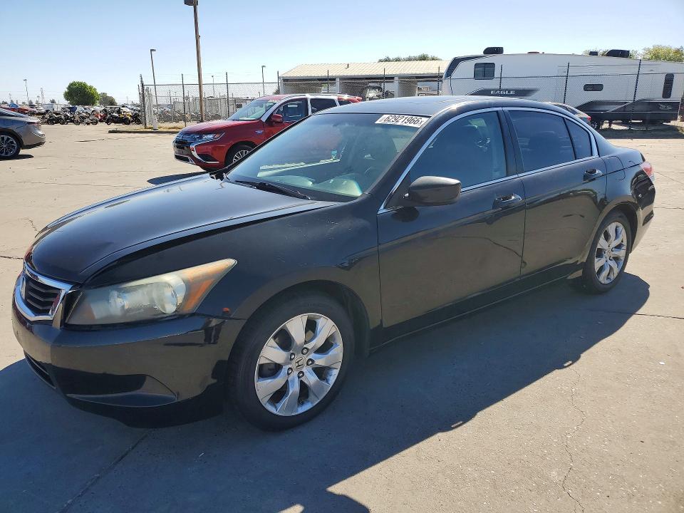 62921966 :رقم المزاد ، 1HGCP2F89AA002151 vin ، 2010 Honda Accord مزاد بيع