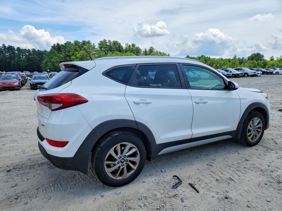 60844526 :رقم المزاد ، KM8J3CA4XHU371441 vin ، 2017 Hyundai Tucson مزاد بيع