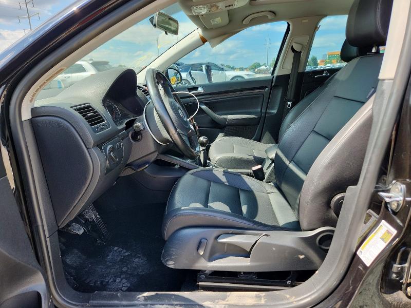 60466876 :رقم المزاد ، 3VWRA7AJ6AM025274 vin ، 2010 Volkswagen Jetta مزاد بيع