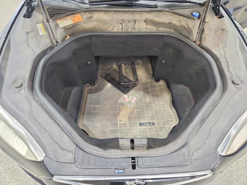 2014 Tesla Model S მანქანა იყიდება აუქციონზე, vin: 5YJSA1H19EFP45251, აუქციონის ნომერი: 62912266