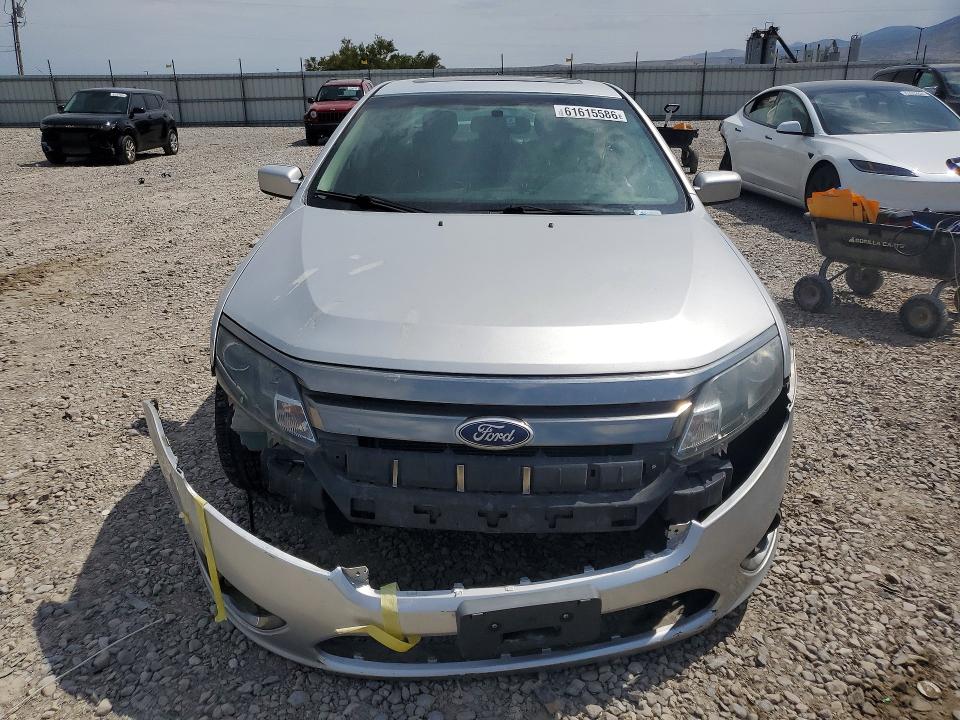 2011 Ford Fusion მანქანა იყიდება აუქციონზე, vin: 3FAHP0DC4BR100050, აუქციონის ნომერი: 61615586