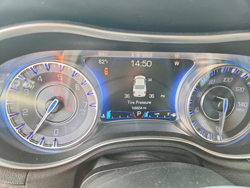 Продаж на аукціоні авто 2015 Chrysler 300, vin: 2C3CCAAG4FH807328, номер лоту: 62480906
