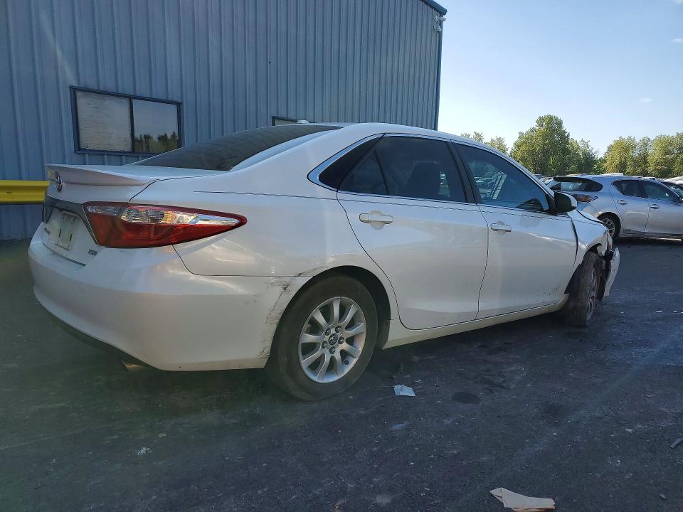 2016 Toyota Camry მანქანა იყიდება აუქციონზე, vin: 4T1BF1FK9GU172628, აუქციონის ნომერი: 60657296