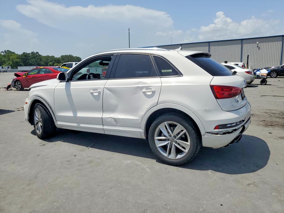 2017 Audi Q3 მანქანა იყიდება აუქციონზე, vin: WA1BCCFS3HR011313, აუქციონის ნომერი: 60837726