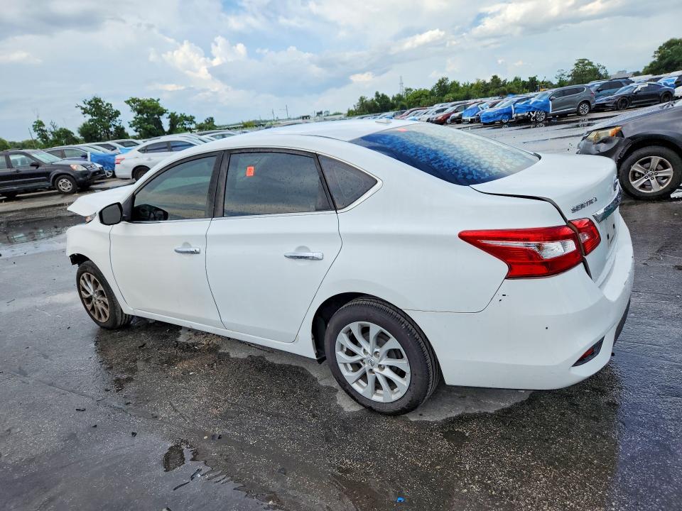 Продажа на аукционе авто 2018 Nissan Sentra, vin: 3N1AB7AP8JY226185, номер лота: 61535656