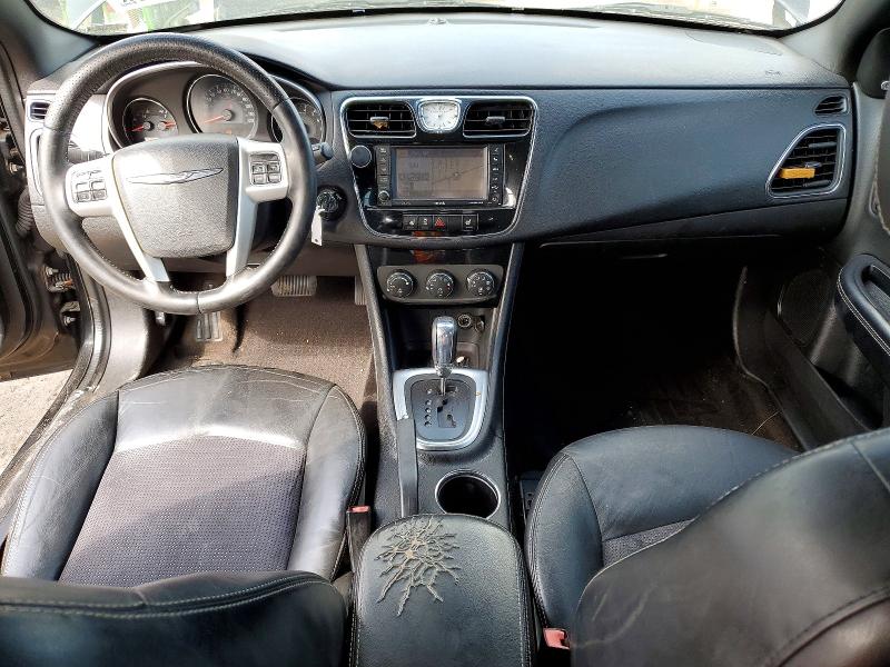 61601536 :رقم المزاد ، 1C3BC8FG8BN575380 vin ، 2011 Chrysler 200 مزاد بيع