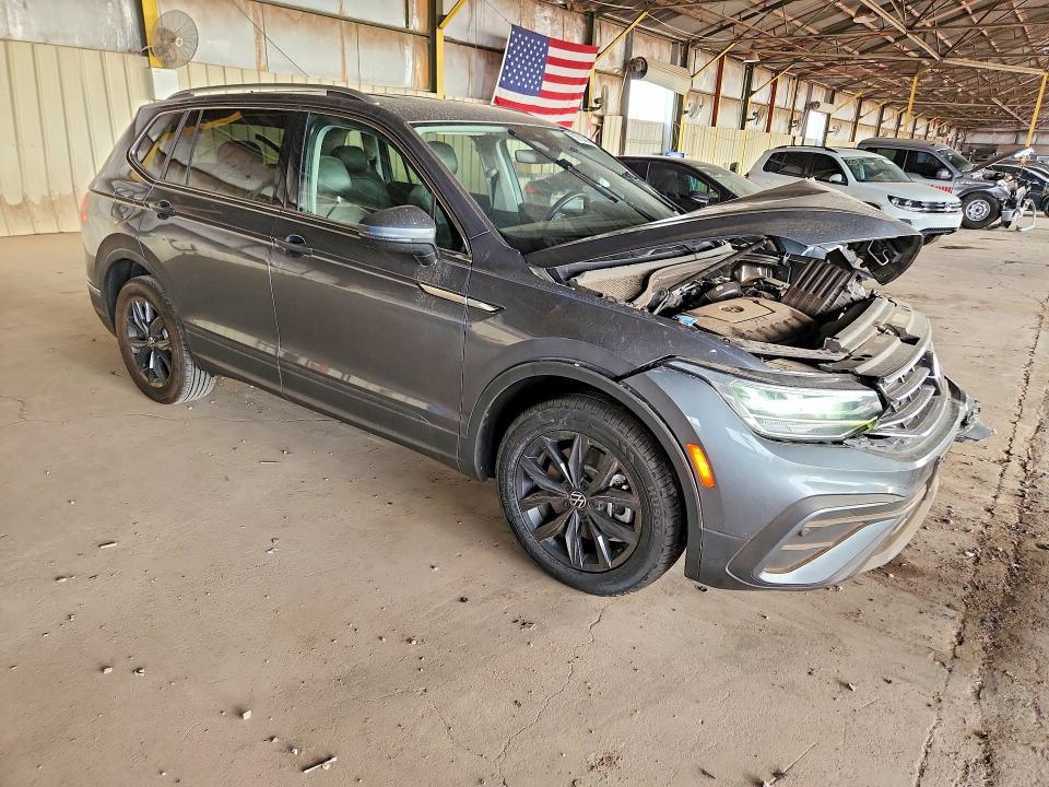 59733226 :رقم المزاد ، 3VV3B7AX3RM099095 vin ، 2024 Volkswagen Tiguan مزاد بيع