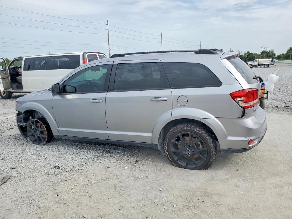 61127686 :رقم المزاد ، 3C4PDCBB2JT475141 vin ، 2018 Dodge Journey مزاد بيع