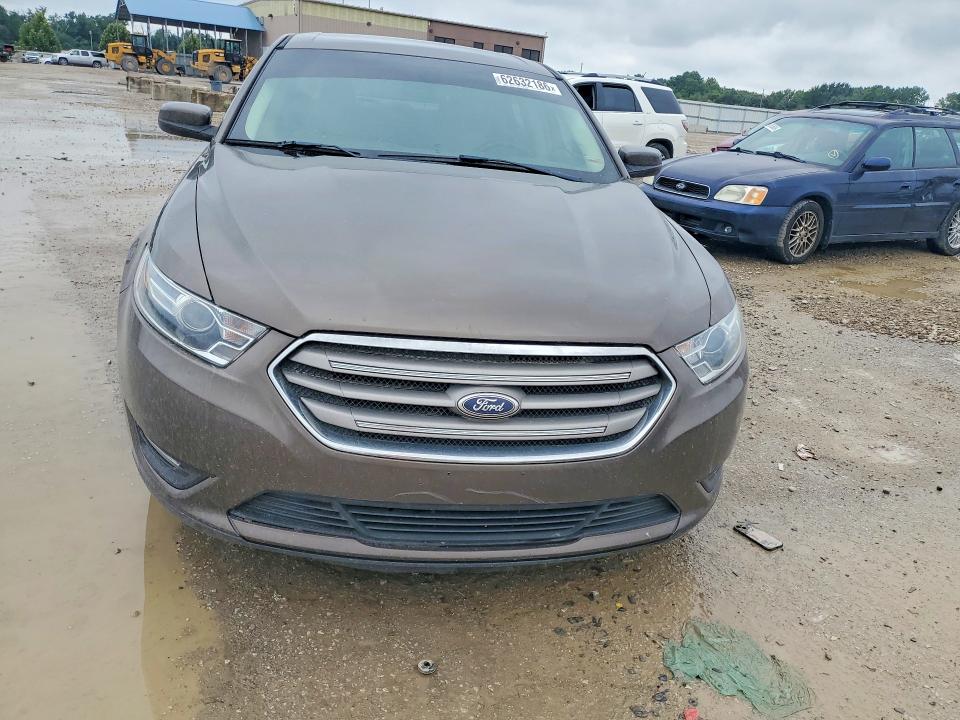 2016 Ford Taurus მანქანა იყიდება აუქციონზე, vin: 1FAHP2E80GG101376, აუქციონის ნომერი: 62632186