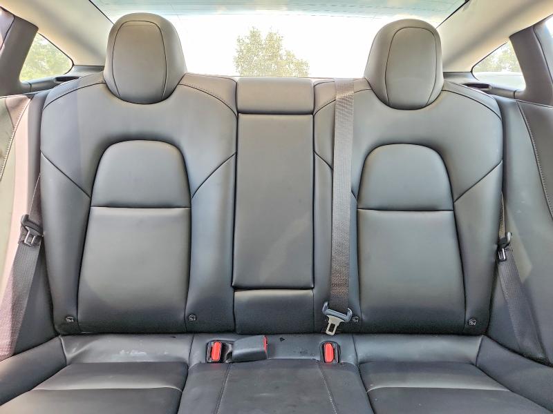 62207746 :رقم المزاد ، 5YJ3E1EB2MF049593 vin ، 2021 Tesla Model 3 مزاد بيع