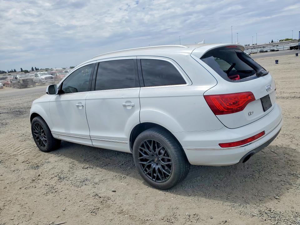 60695226 :رقم المزاد ، WA1LGAFE8CD005911 vin ، 2012 Audi Q7 مزاد بيع