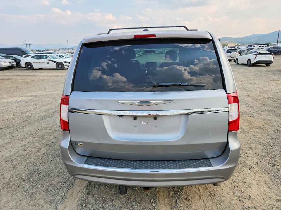 2015 Chrysler Town & Country მანქანა იყიდება აუქციონზე, vin: 2C4RC1BG1FR636634, აუქციონის ნომერი: 63430506