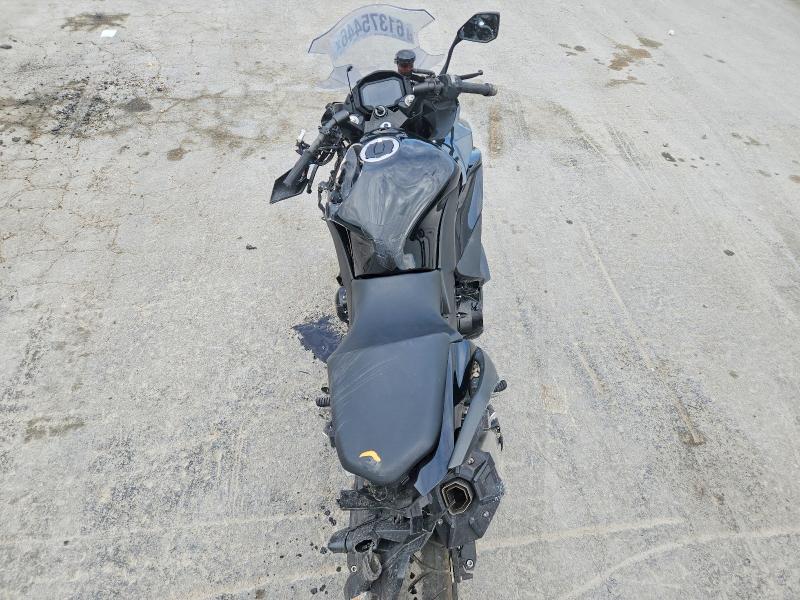 61375446 :رقم المزاد ، JKBZXVK19MA011607 vin ، 2021 Kawasaki Zx1002 مزاد بيع