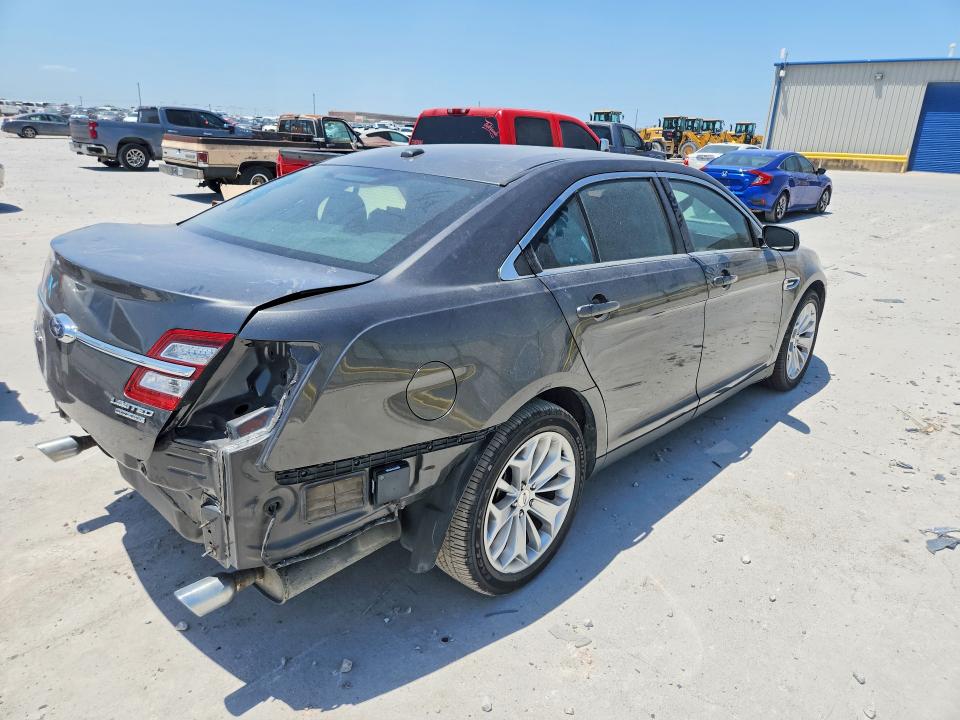 2018 Ford Taurus მანქანა იყიდება აუქციონზე, vin: 1FAHP2F8XJG138828, აუქციონის ნომერი: 60045966