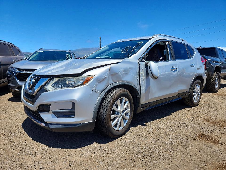2017 Nissan Rogue მანქანა იყიდება აუქციონზე, vin: JN8AT2MT3HW144456, აუქციონის ნომერი: 62545506