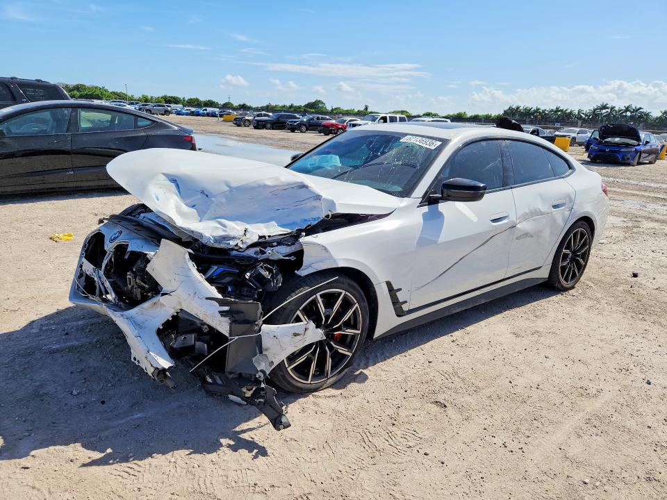 62136936 :رقم المزاد ، WBY23HD06SFV63366 vin ، 2025 Bmw I4 مزاد بيع