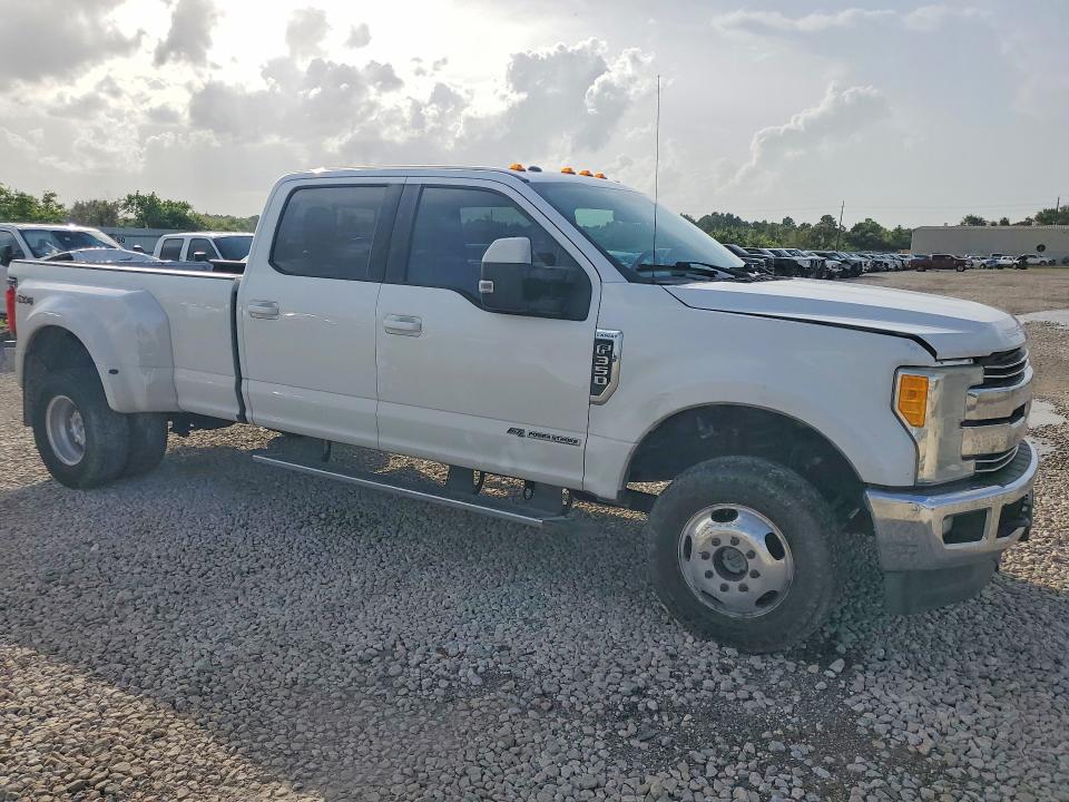 2017 Ford F350 მანქანა იყიდება აუქციონზე, vin: 1FT8W3DT1HEB45232, აუქციონის ნომერი: 60572346