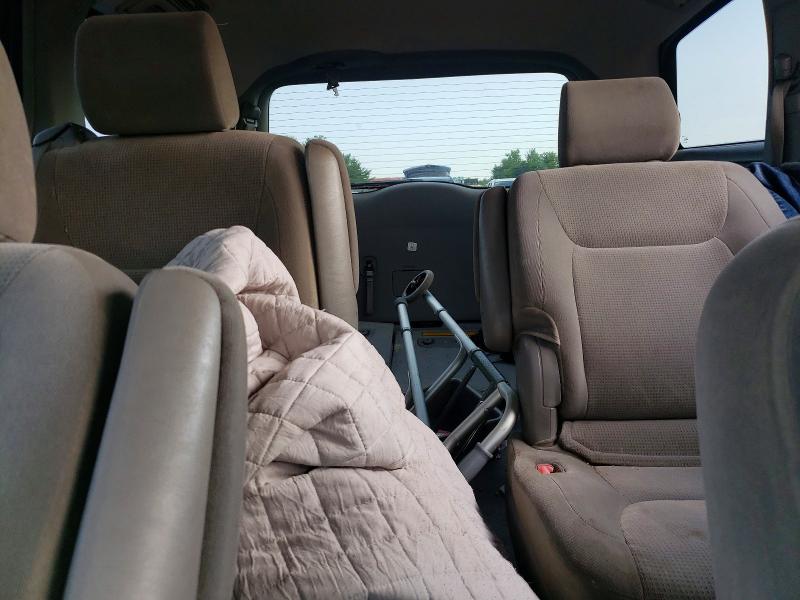 2004 Toyota Sienna მანქანა იყიდება აუქციონზე, vin: 5TDZA23C54S127061, აუქციონის ნომერი: 59133426