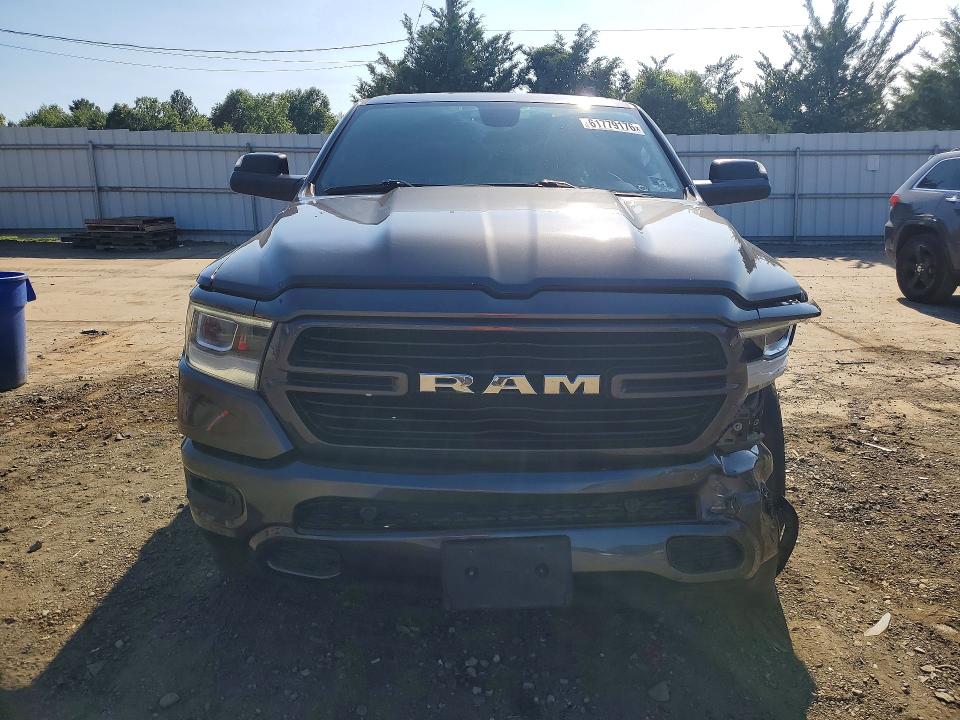 61779176 :رقم المزاد ، 1C6SRFMT9KN736924 vin ، 2019 Ram 1500 مزاد بيع