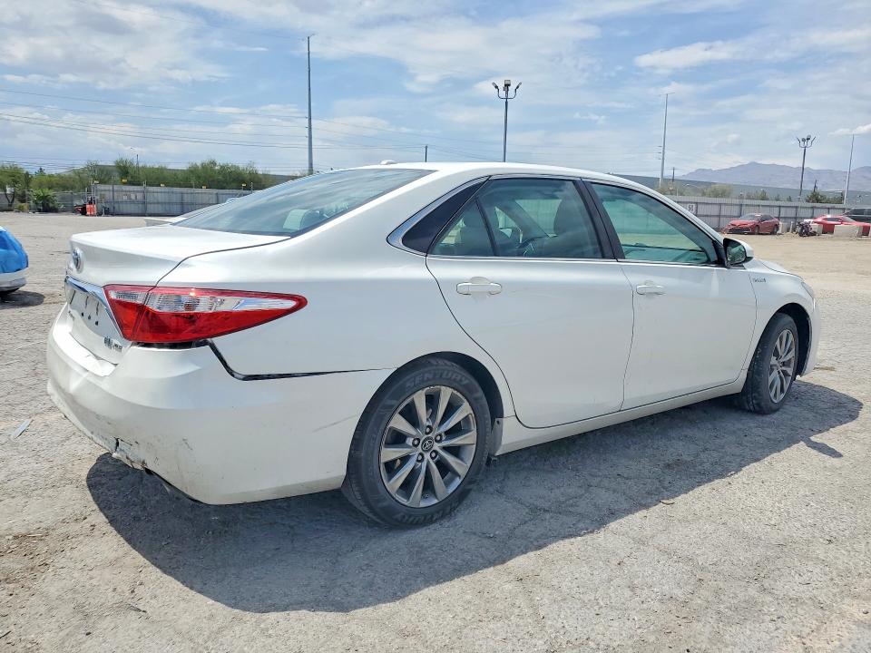 Продажа на аукционе авто 2017 Toyota Camry Hybrid, vin: 4T1BD1FK1HU213230, номер лота: 61628866