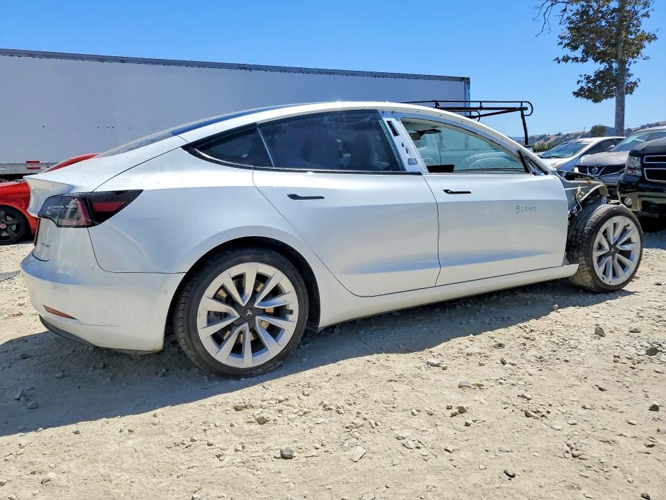 2022 Tesla Model 3 მანქანა იყიდება აუქციონზე, vin: 5YJ3E1EBXNF269212, აუქციონის ნომერი: 62983296