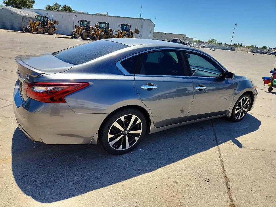 Aukcja sprzedaży 2018 Nissan Altima, vin: 1N4AL3AP5JC151060, numer aukcji: 61562656